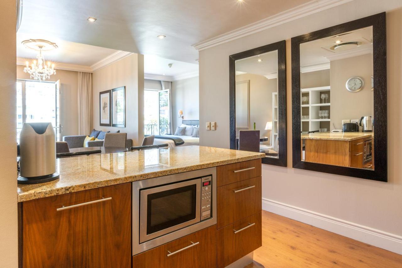 Cape Royale By Mcstay Cape Town Exterior photo
