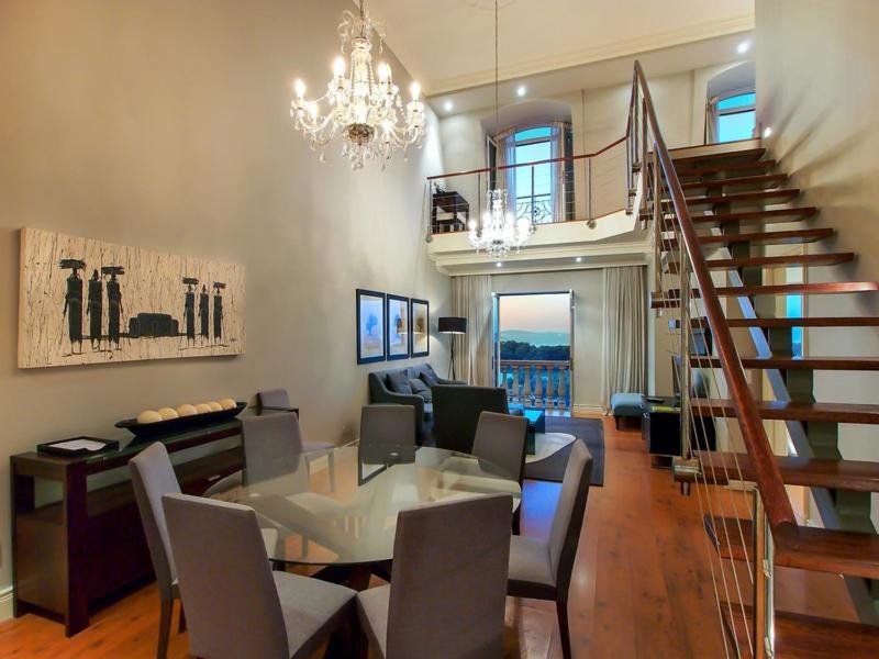 Cape Royale By Mcstay Cape Town Exterior photo