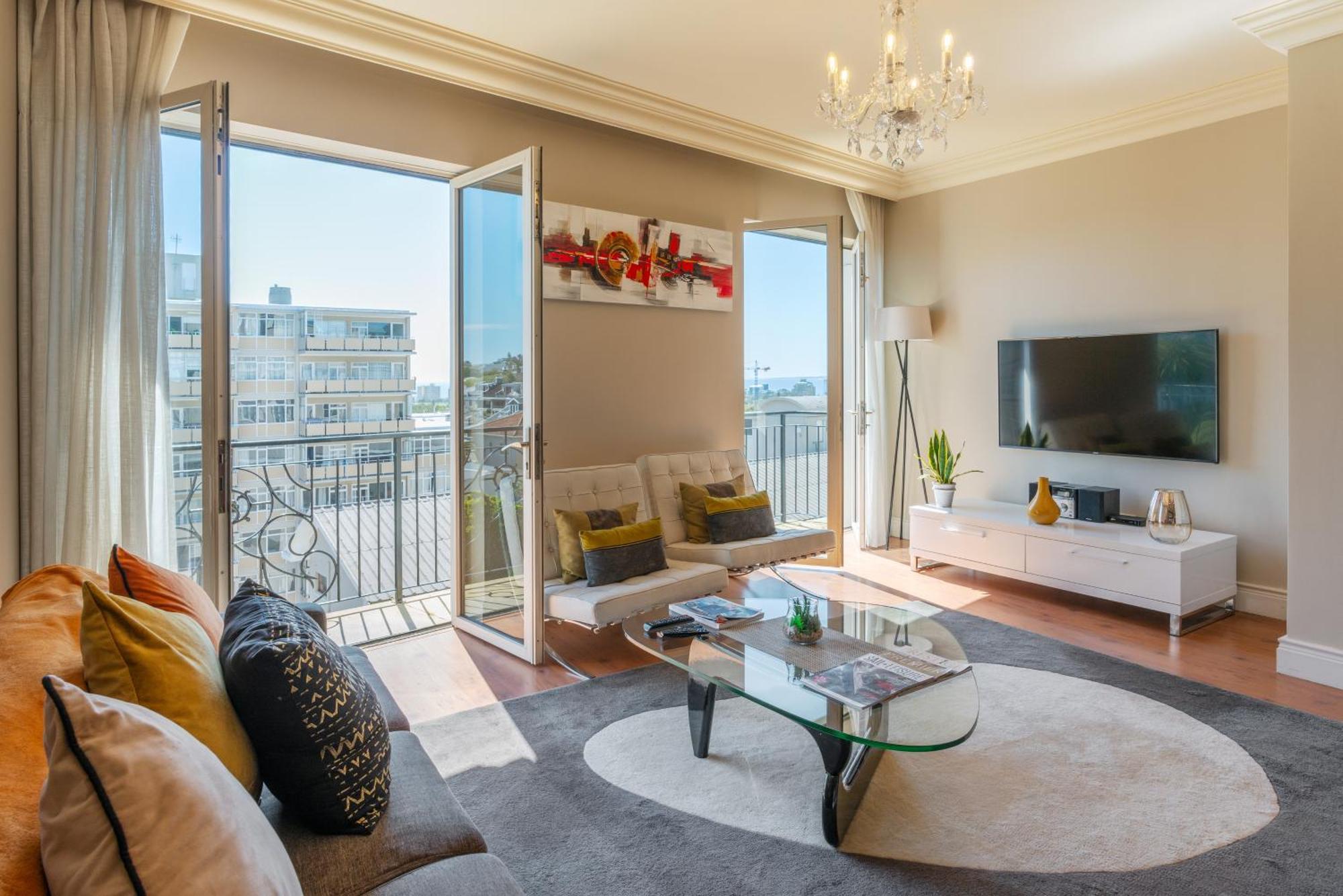 Cape Royale By Mcstay Cape Town Exterior photo