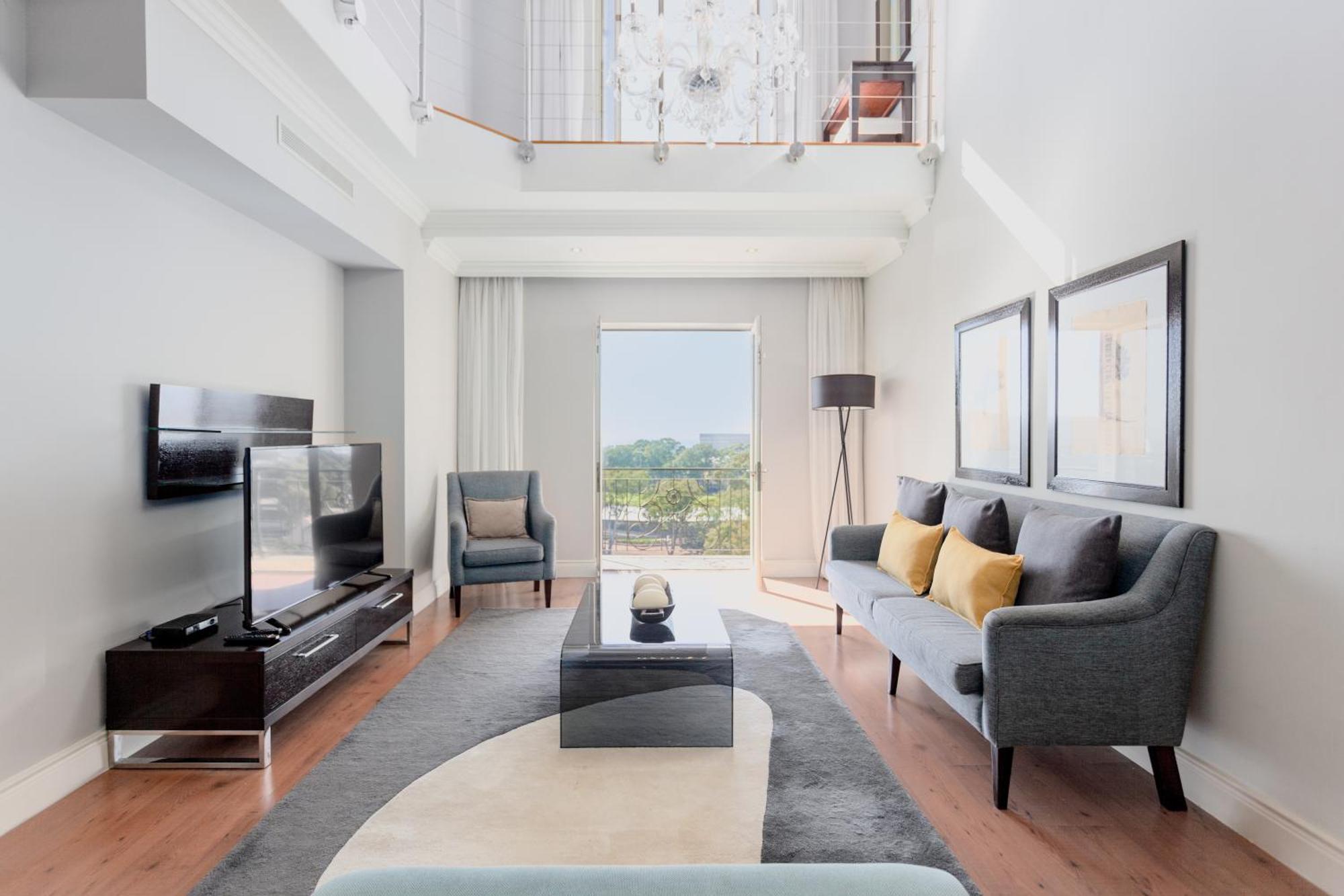 Cape Royale By Mcstay Cape Town Exterior photo